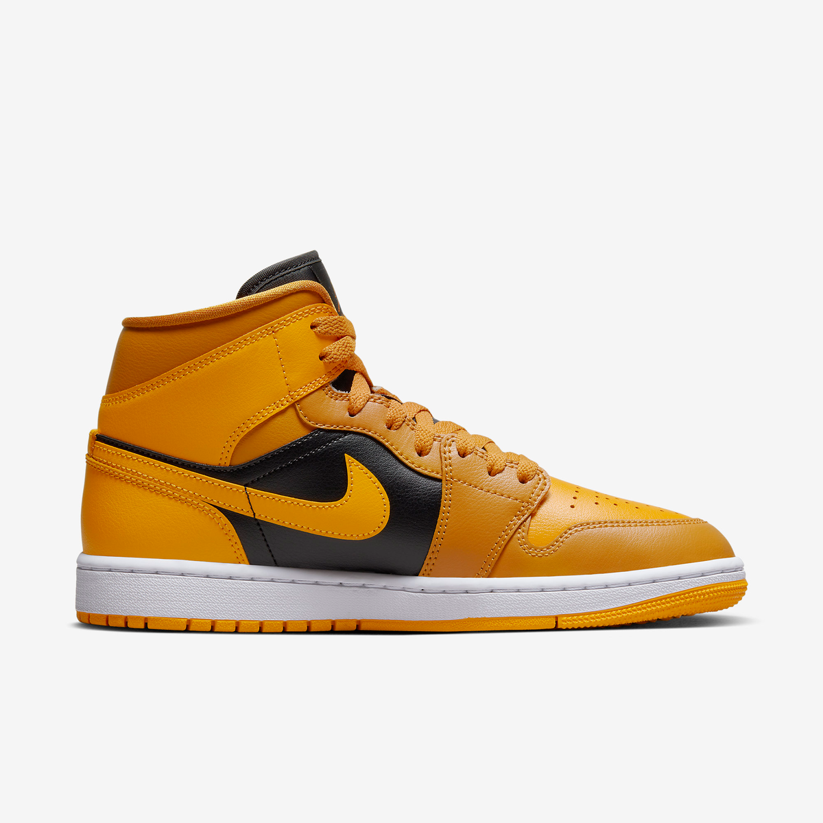 Nike Sneakers, Jordan 1 Mid ‘Chutney Taxi’ (W)