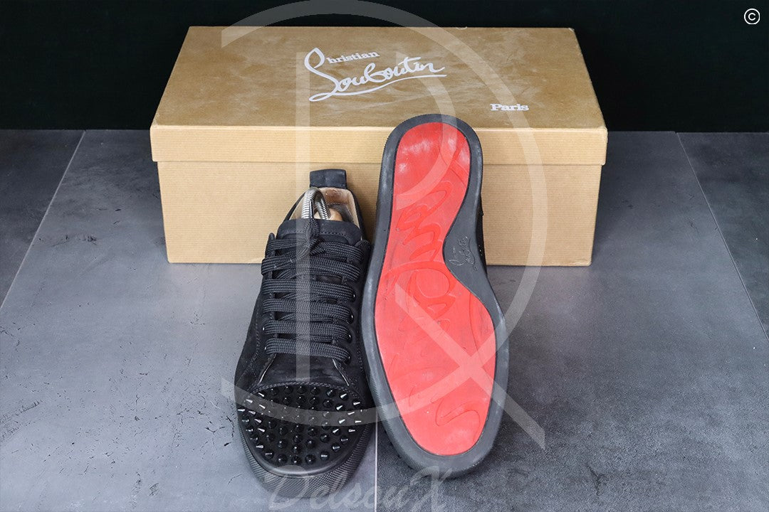 Christian Louboutin 'Black Suede' Junior Spikes (41) 📎