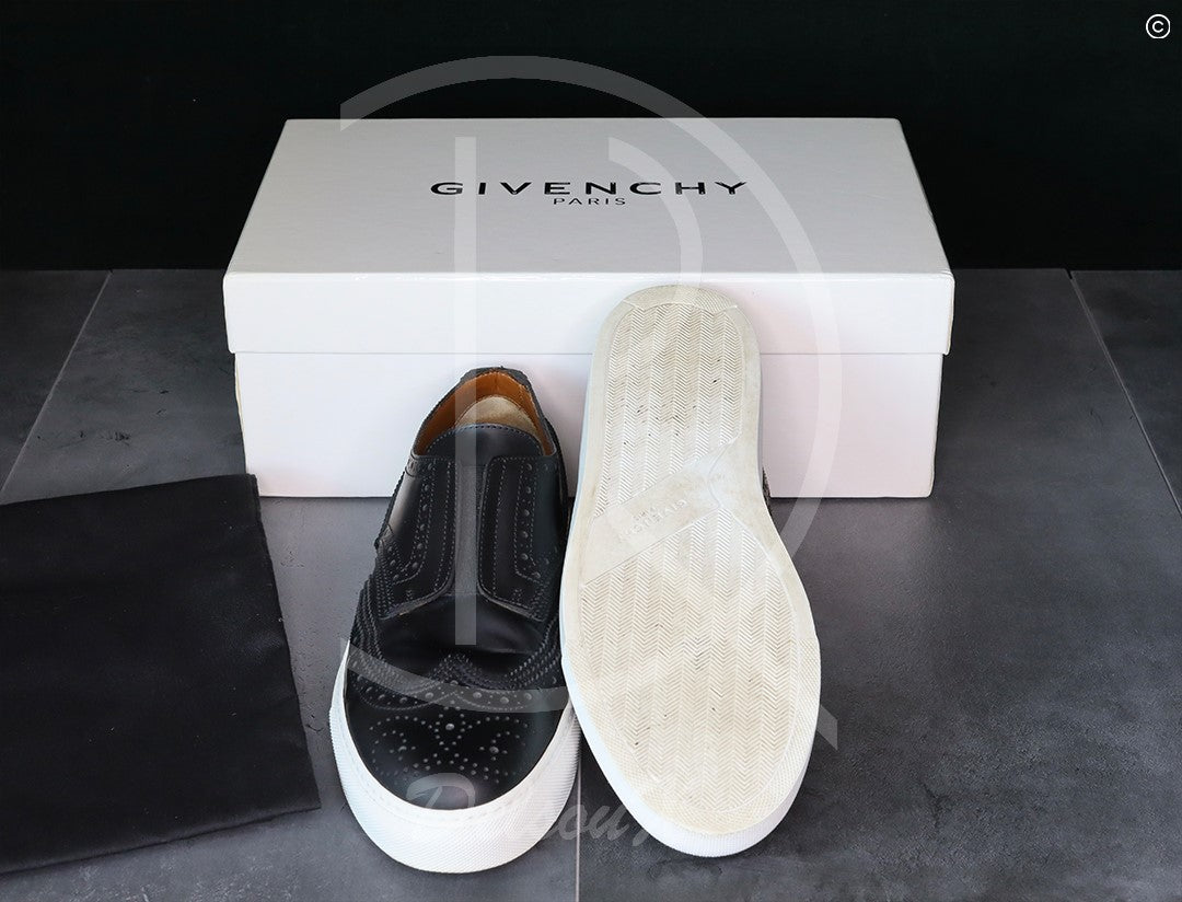 Givenchy 'Black Leather' Skate Brougue (41)