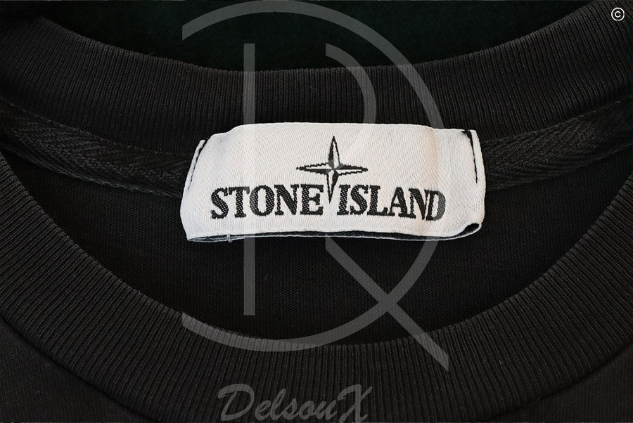 Stone Island T-shirt ‘Black’ (L) 🐜
