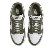 Nike Sneakers, Dunk Low ‘Medium Olive’ (W)
