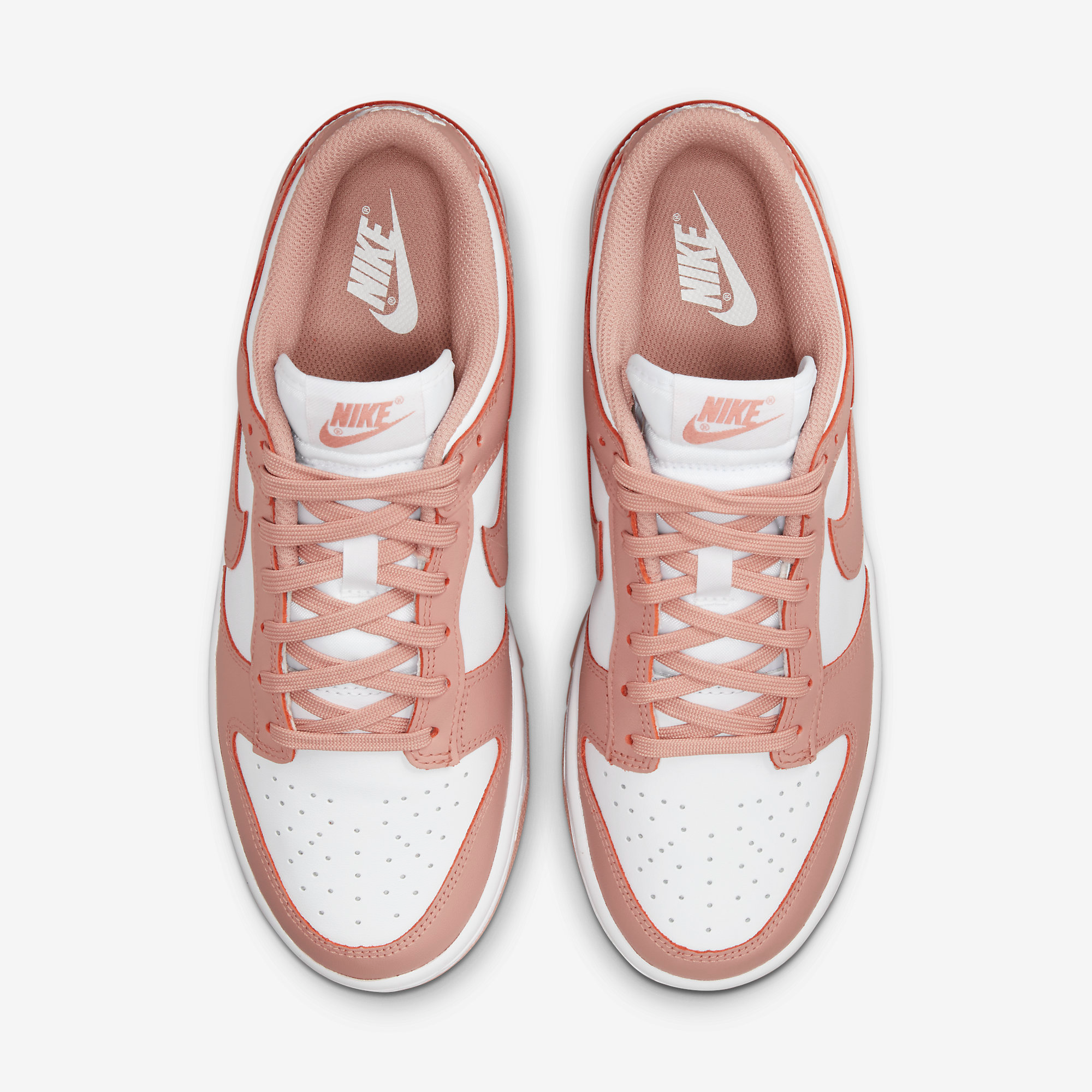 Nike Sneakers, Dunk Low ‘Rose Whisper’ (W)