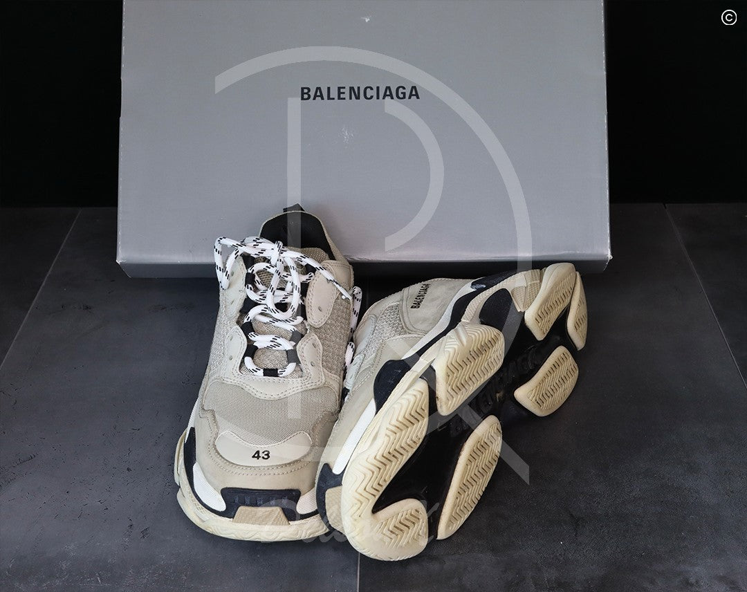 Balenciaga 'Multi Beige' Tripple S (43) 👻