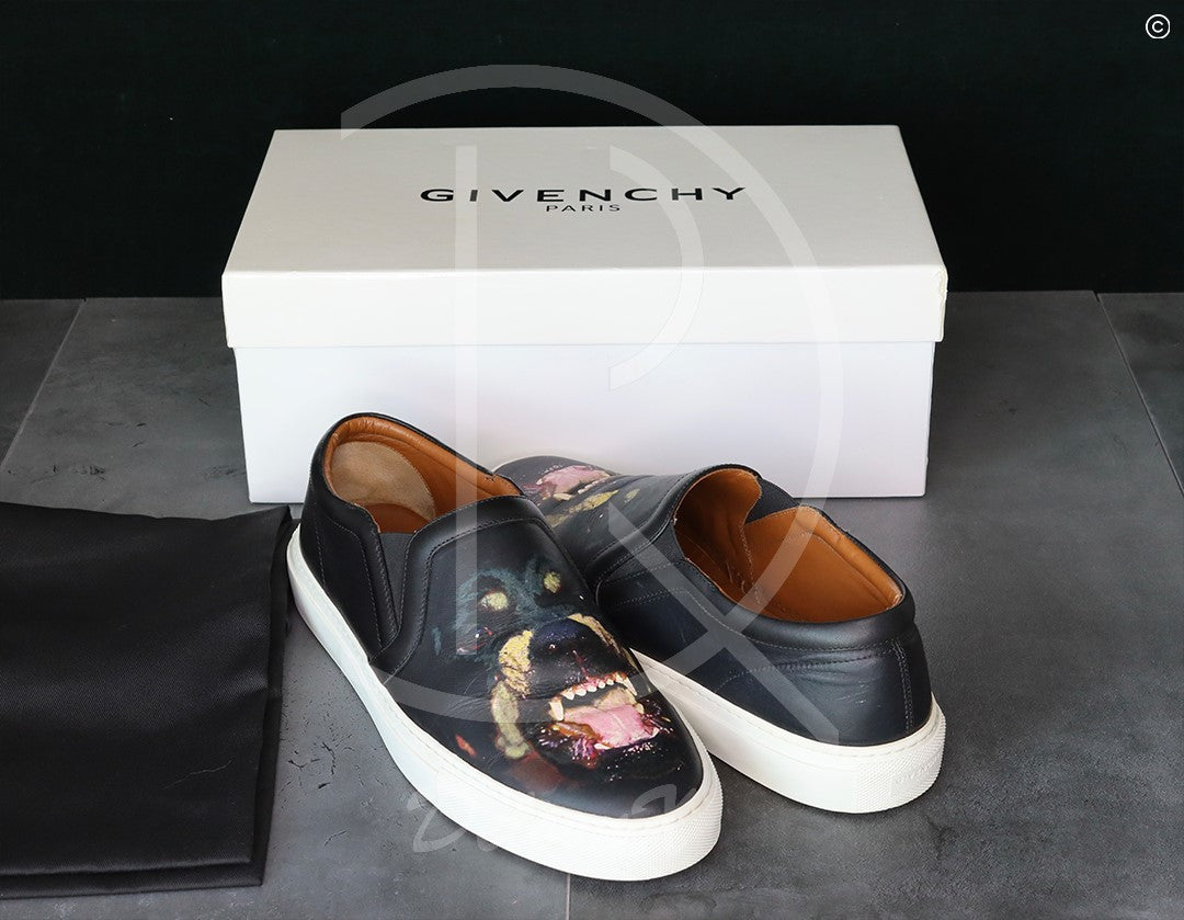 Givenchy 'Rottweiler' Slip-ons (42) 🐾