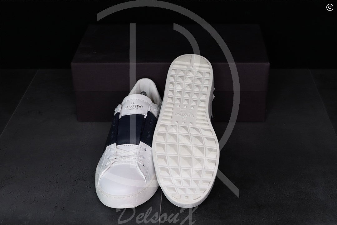 Valentino ‘Navy Stripe’ Open (41) 🌊