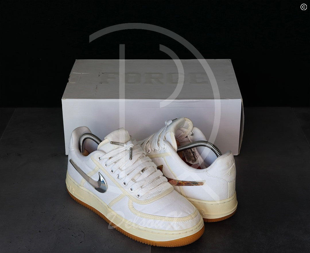 Nike Air Force 1 Low Travis Scott (AF100) (40) 😁