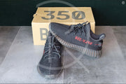 Adidas Yeezy Sneakers, 350 'Bred' V2 (43 1/3) 🕶