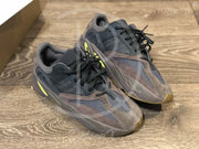 Adidas Yeezy Boost 700 'Mauve' (44) 🐻