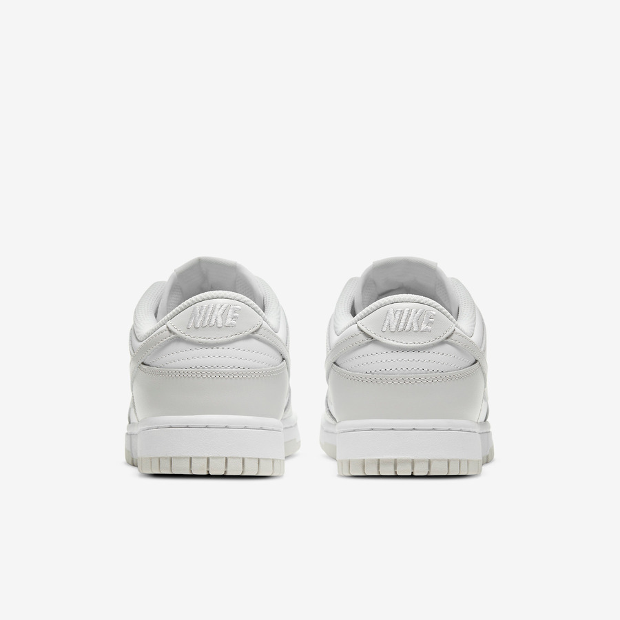 Nike Sneakers, Dunk Low ‘Photon Dust’ (W)