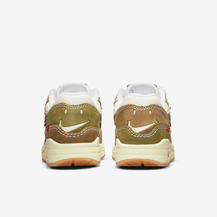Nike Sneakers, Air Max 1 Premium ‘Wabi-Sabi’ (W)