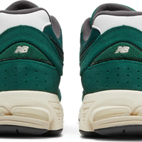 New Balance Sneakers, 2002R ‘Nightwatch Green’