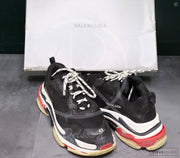 Balenciaga ‘Black&Red’ Tripple S (42) 👹