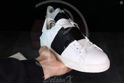 Valentino 'Black Stripe' Open (43) 😱