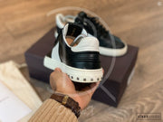 Valentino 'Flycrew' Black Leather (40) 🌤