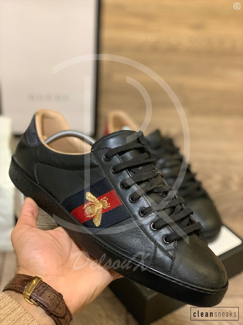 Gucci Ace Bee ’Black Leather’ (44) 🌤
