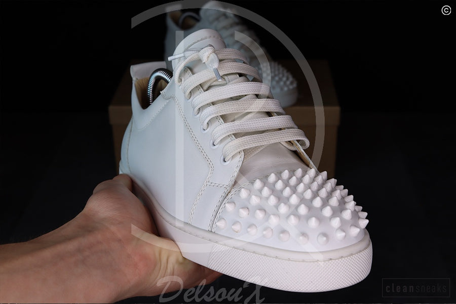 Christian Louboutin 'White Leather' Junior Spikes (42.5) 🕊