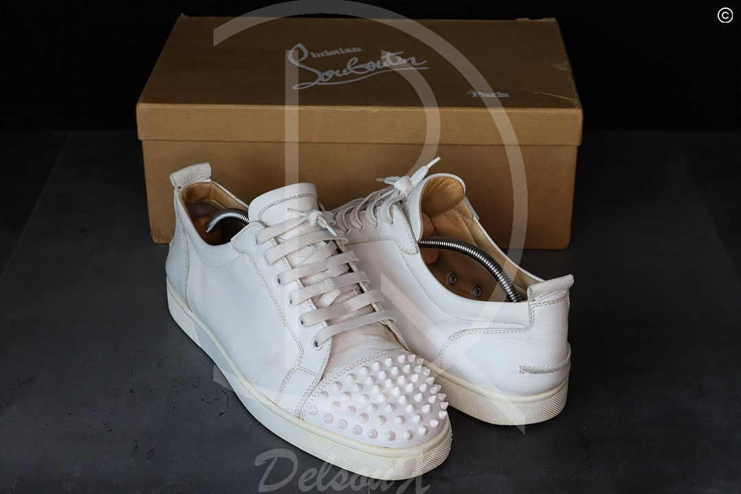 Christian Louboutin 'White Leather' Junior Spikes (44.5) 🪙