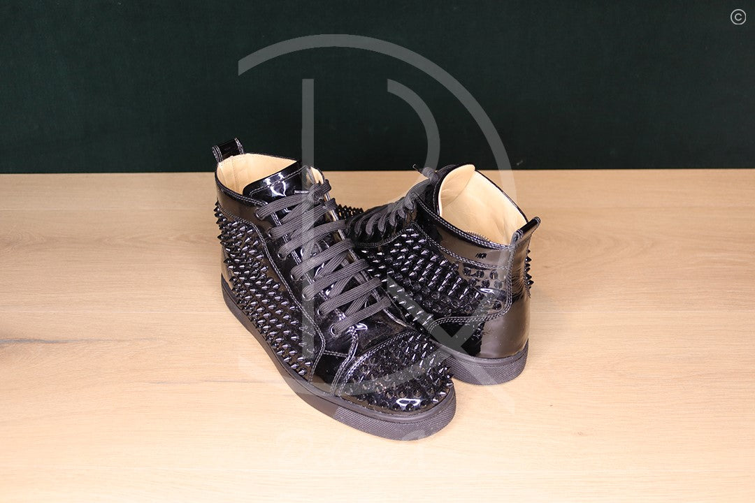 Christian Louboutin Louis Spikes Orlato Flat 'Black Patent Leather' (42) 🕺🏼