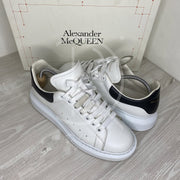 Alexander McQueens 'White Leather' Oversized (42) 🥹