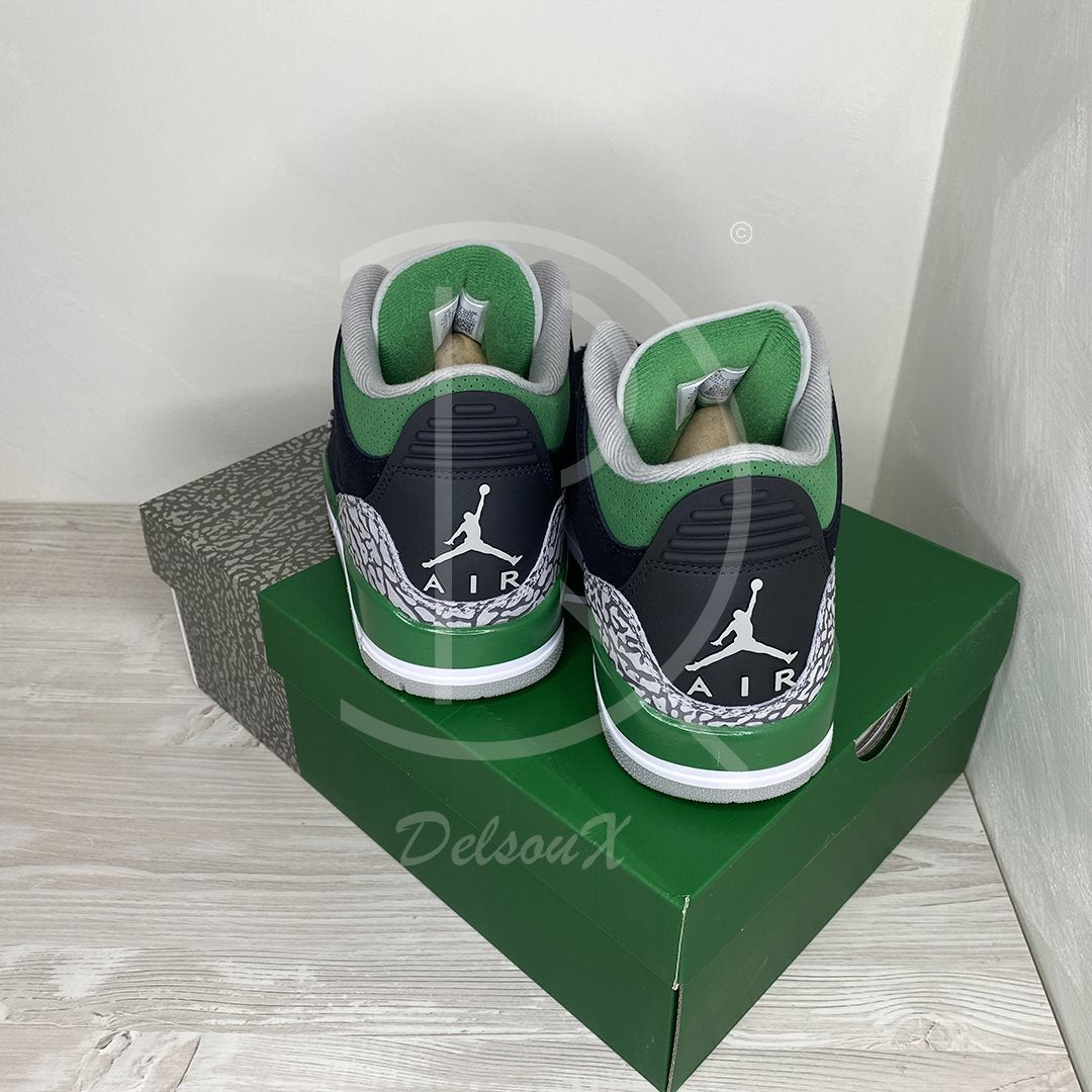 Nike Air Jordan 3 'Pine Green' (43 & 44) 🧌