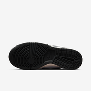 Nike Sneakers, Dunk Low ‘Light Smoke Grey’ (W)