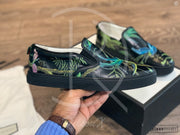 Gucci 'Shanghai St. Tropical Jungle Bird Print' Slip Ons (42) 🤯
