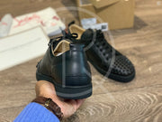 CHRISTIAN LOUBOUTIN ’BLACK LEATHER’ JUNIOR SPIKES (42) 🩸