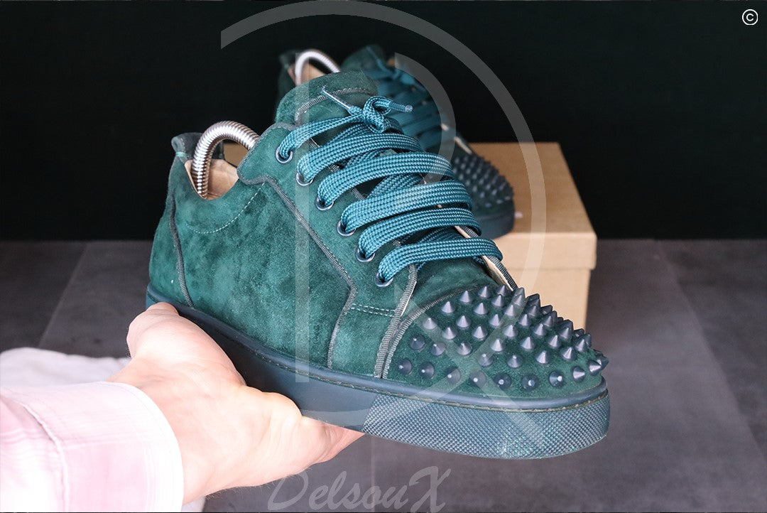 Christian Louboutin 'Voggesse' Junior Spikes (42) 😁