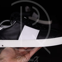 Valentino 'Fly Crew' Black Leather (42.5) 🐧