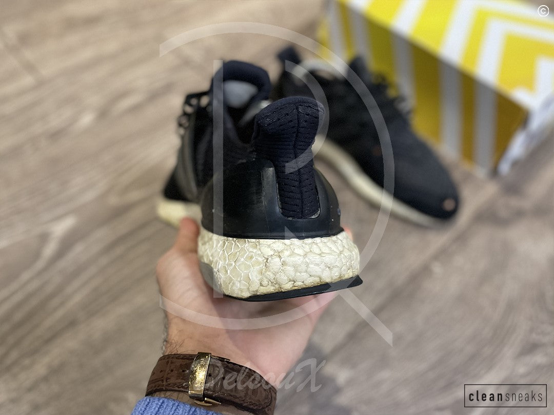 Adidas Ultra Boost 1.0 'Core Black' (44 2/3) 🏎