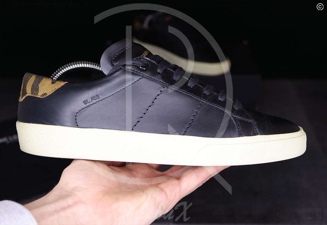 Saint Laurent 'Africa Neo' (40) 😱
