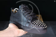Christian Louboutin ’Gun Metal’ Junior Spikes (42) ⛓