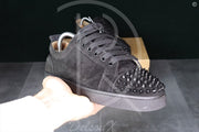 Christian Louboutin 'Black Suede' Junior Spikes (41) 📎