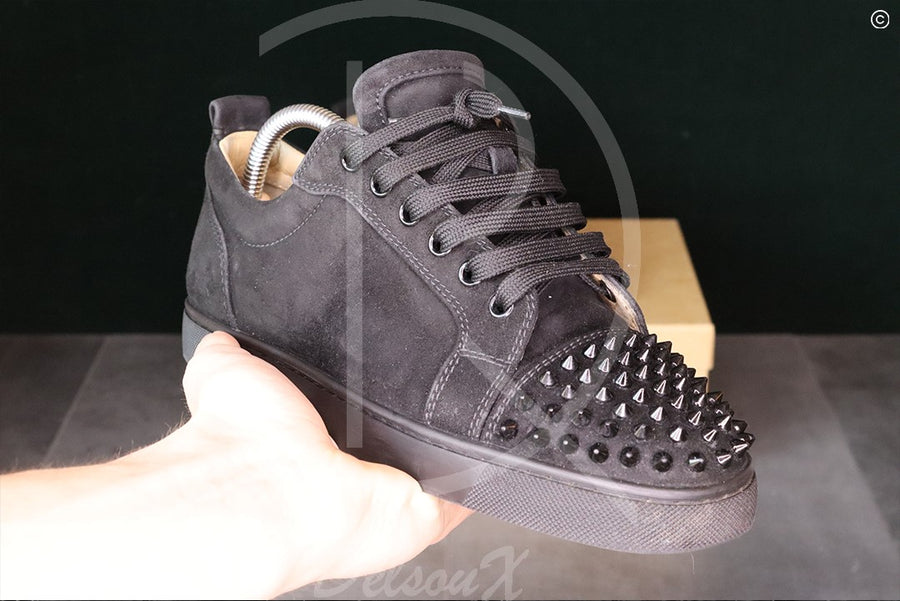 Christian Louboutin ’Black Suede’ Junior Spikes (40) 🕷