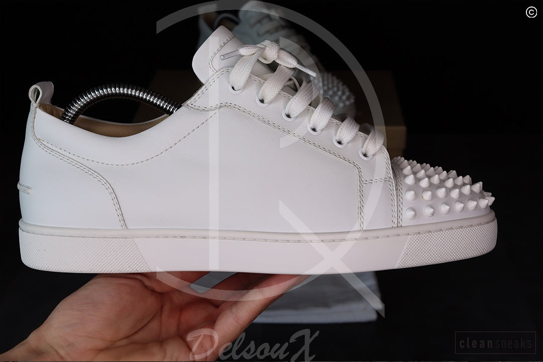 Christian Louboutin 'White Leather' Junior Spikes (42.5) 🕊