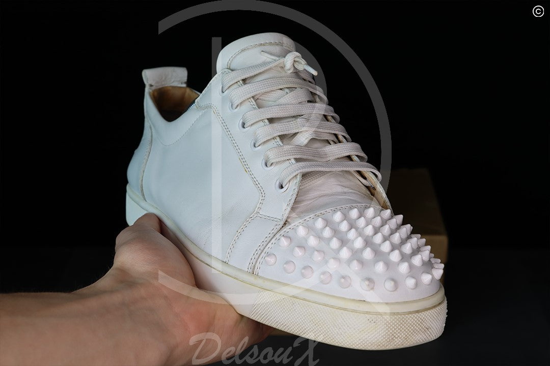 Christian Louboutin 'White Leather' Junior Spikes (44.5) 🪙