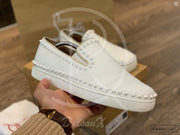 Christian Louboutin White Calf Leather Slip-Ons (43) 👟