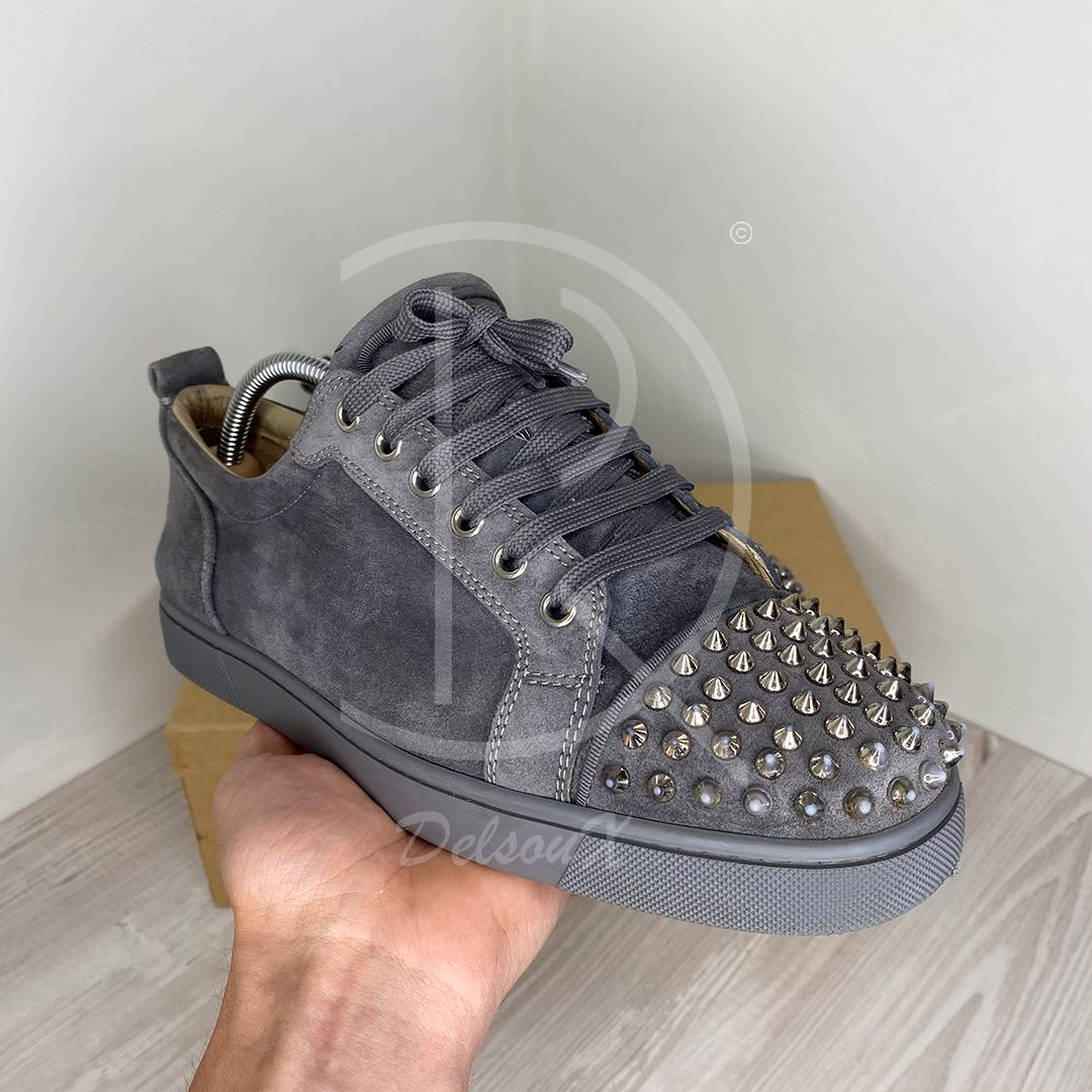 vente Politibetjent Kollektive Christian Louboutin 'Shadow' Junior Spikes Herre Sneakers (43) 🐺 – DelsouX  Universe