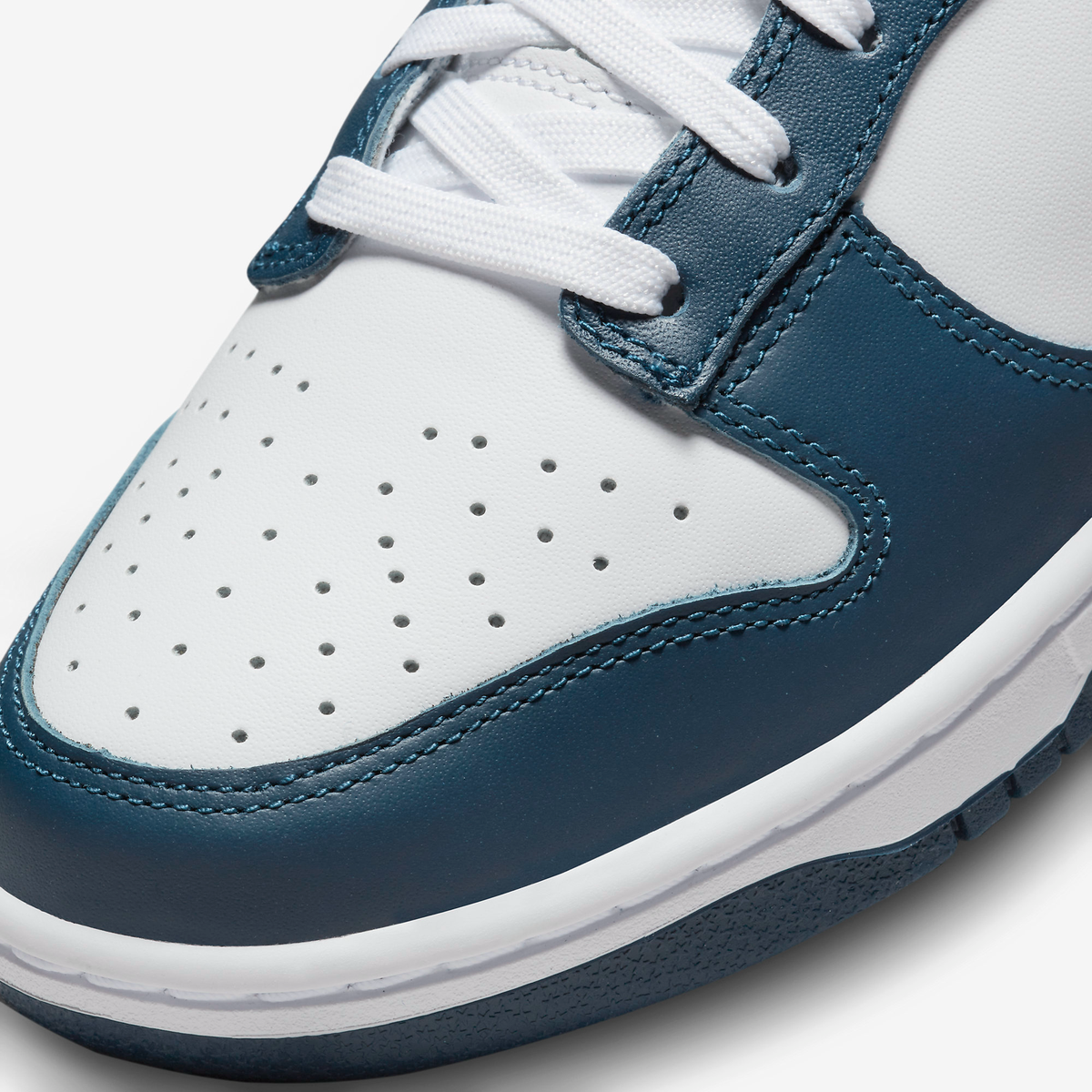 Nike Sneakers, Dunk Low ‘Valerian Blue’