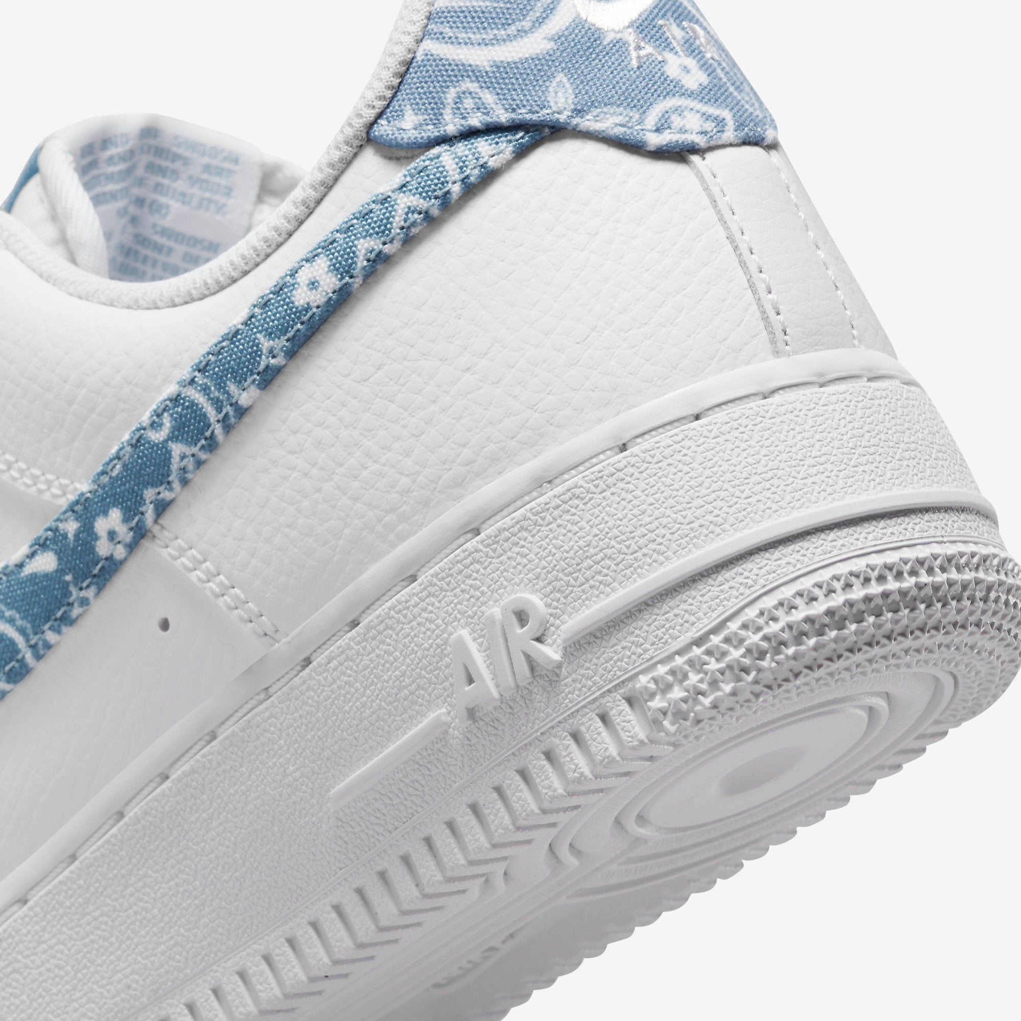 Nike Sneakers, Air Force 1 Low '07 Essential ‘White Worn Blue Paisley’ (W)