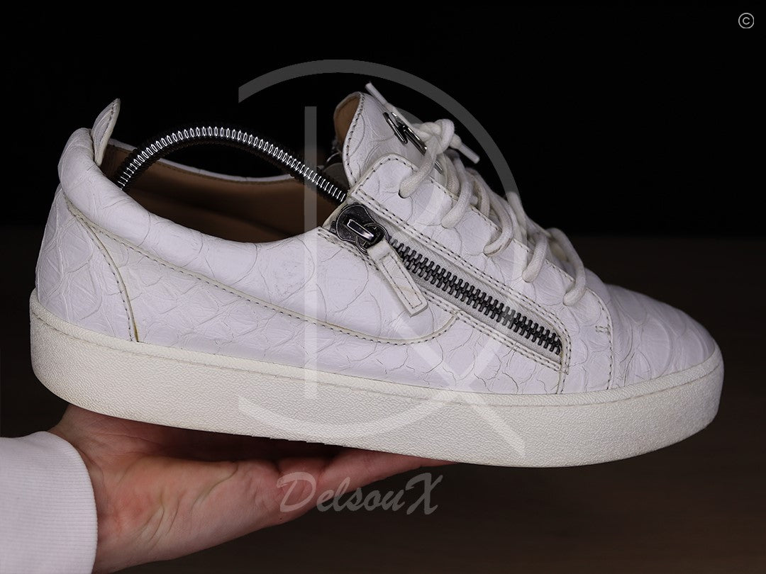 Giuseppe Zanotti 'OFF WHITE' Crocodile Frankie (44) 🐊