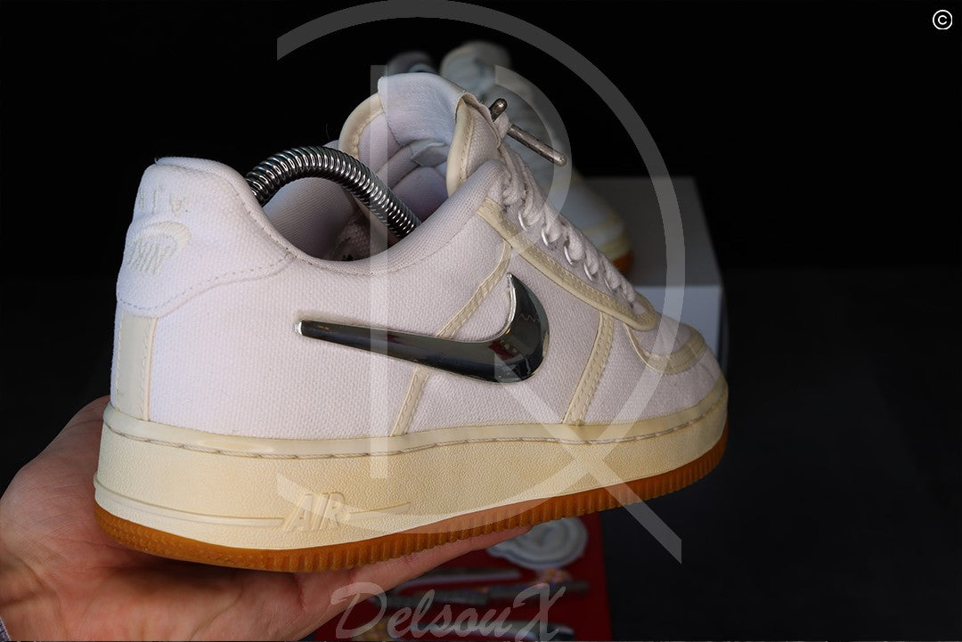Nike Air Force 1 Low Travis Scott (AF100) (40) 😁