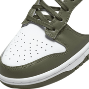 Nike Sneakers, Dunk Low ‘Medium Olive’ (W)