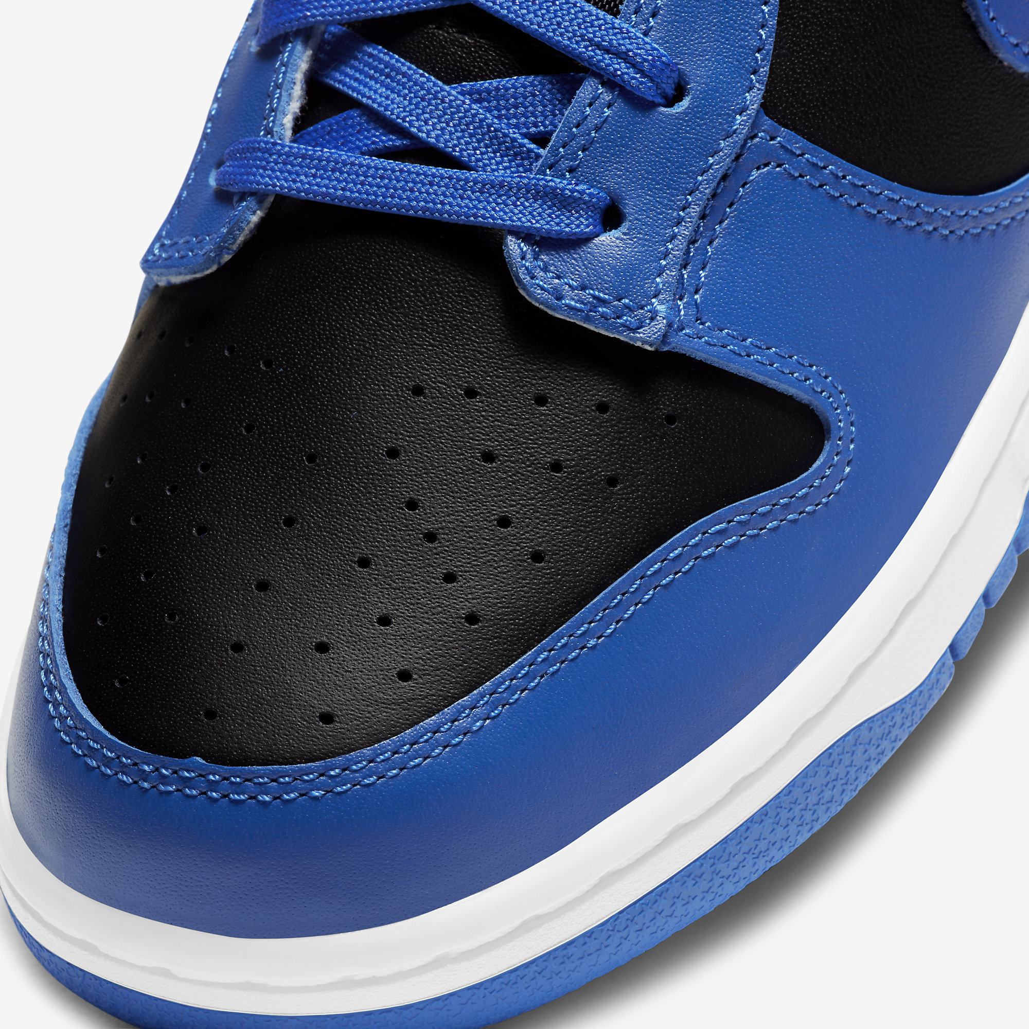 Nike Sneakers, Dunk Low ‘Retro Black Hyper Cobalt’