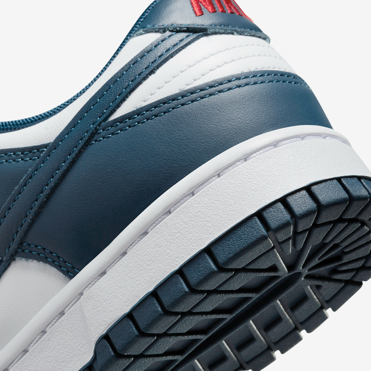 Nike Sneakers, Dunk Low ‘Valerian Blue’
