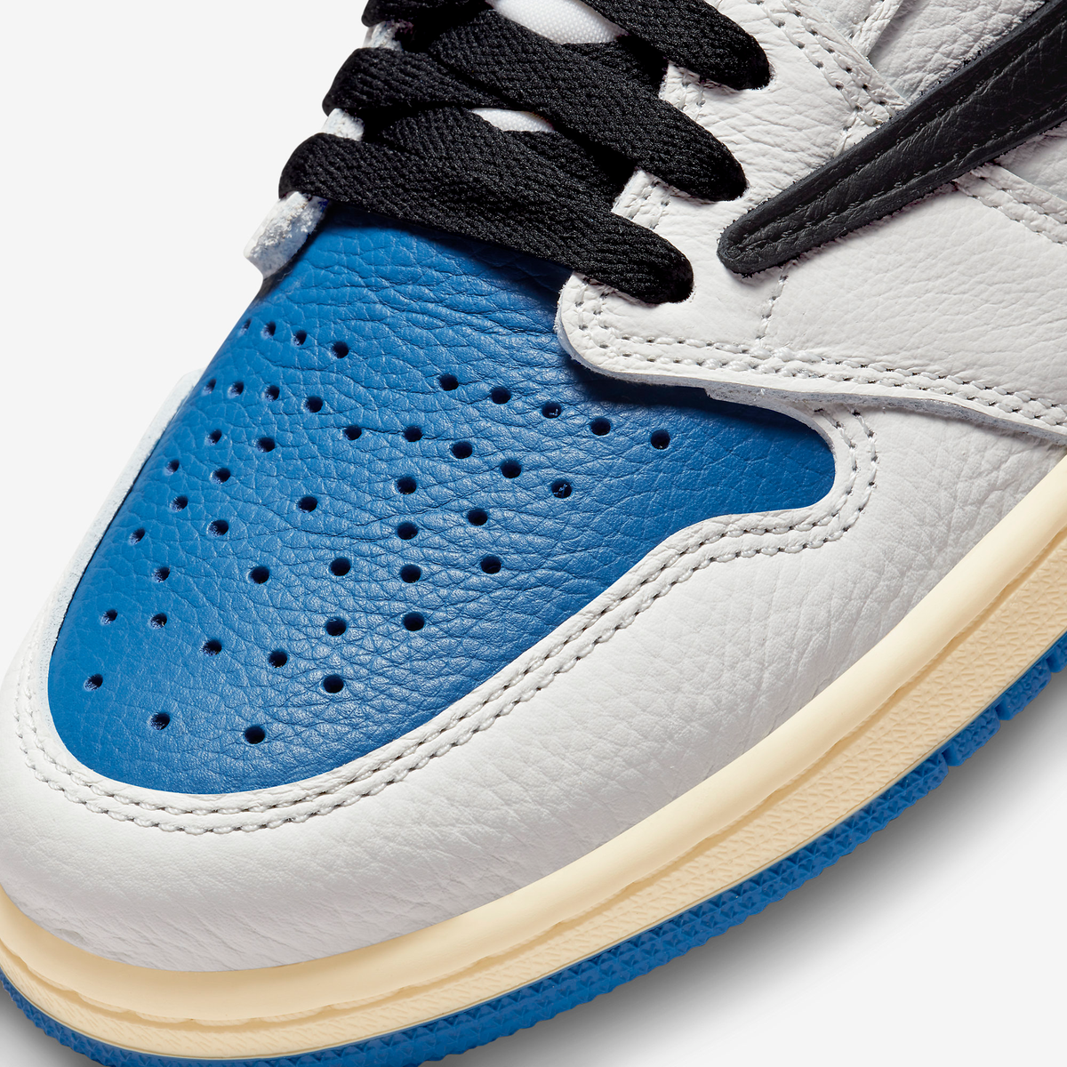 Nike Sneakers, Jordan 1 Retro High OG SP ‘Fragment x Travis Scott’