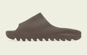 Adidas Yeezy Sandaler, Slide ‘Soot’