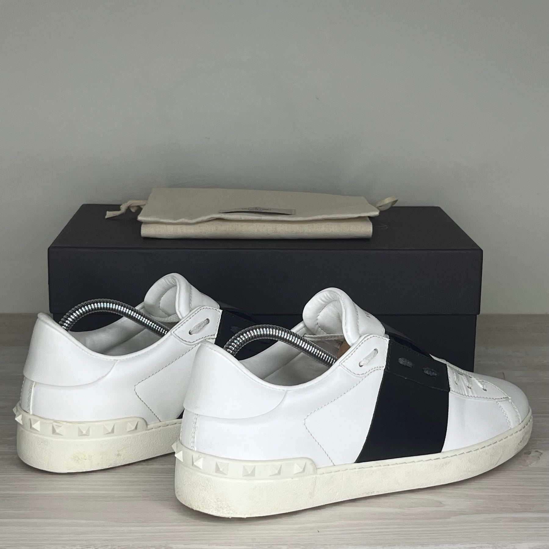 Valentino Sneakers, 'Black Stripe' Open (41)
