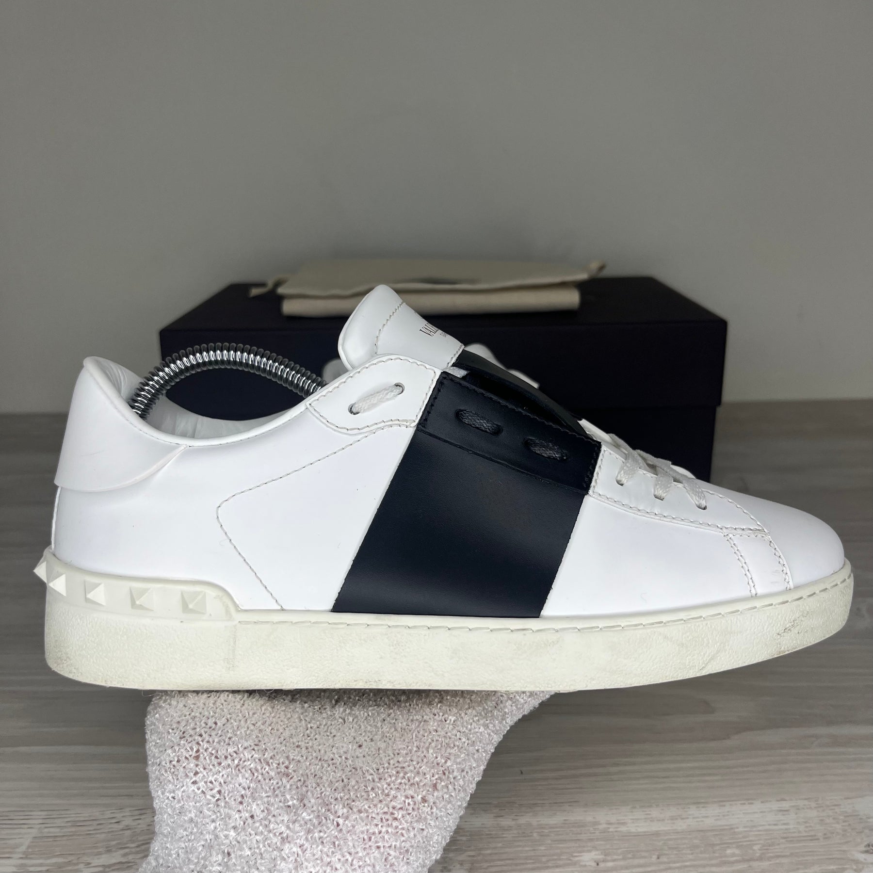 Valentino Sneakers, 'Black Stripe' Open (41)