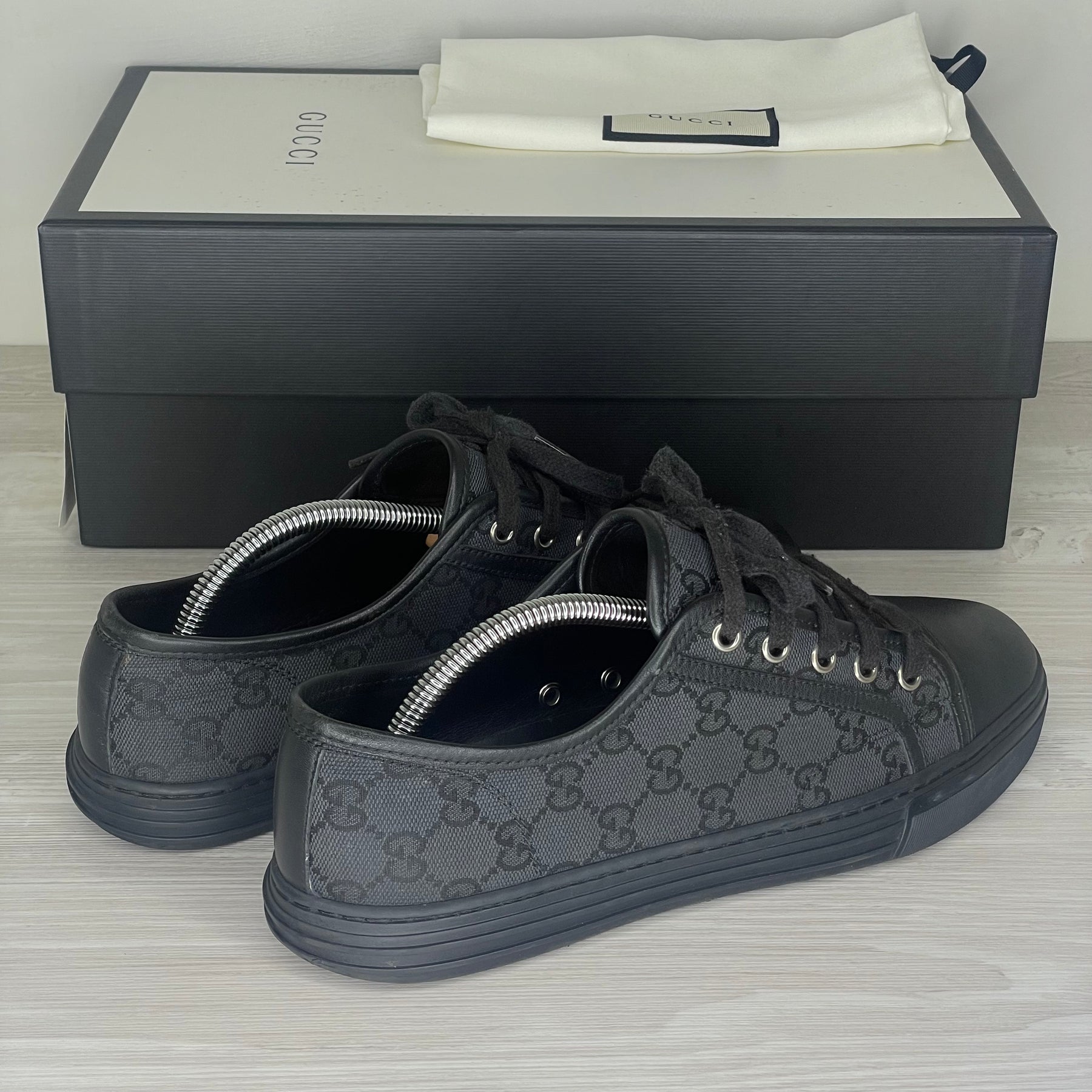 Gucci Sneakers, Piombo Nero (40.5)